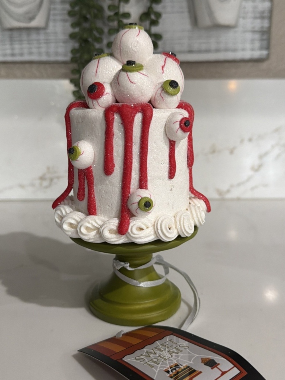 Sweet Treats Glittered Mini Spooky EYEBALL Cake on Stand Halloween Decor